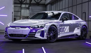 Audi RS e-tron GT Ice Race Edition - front 3/4 static